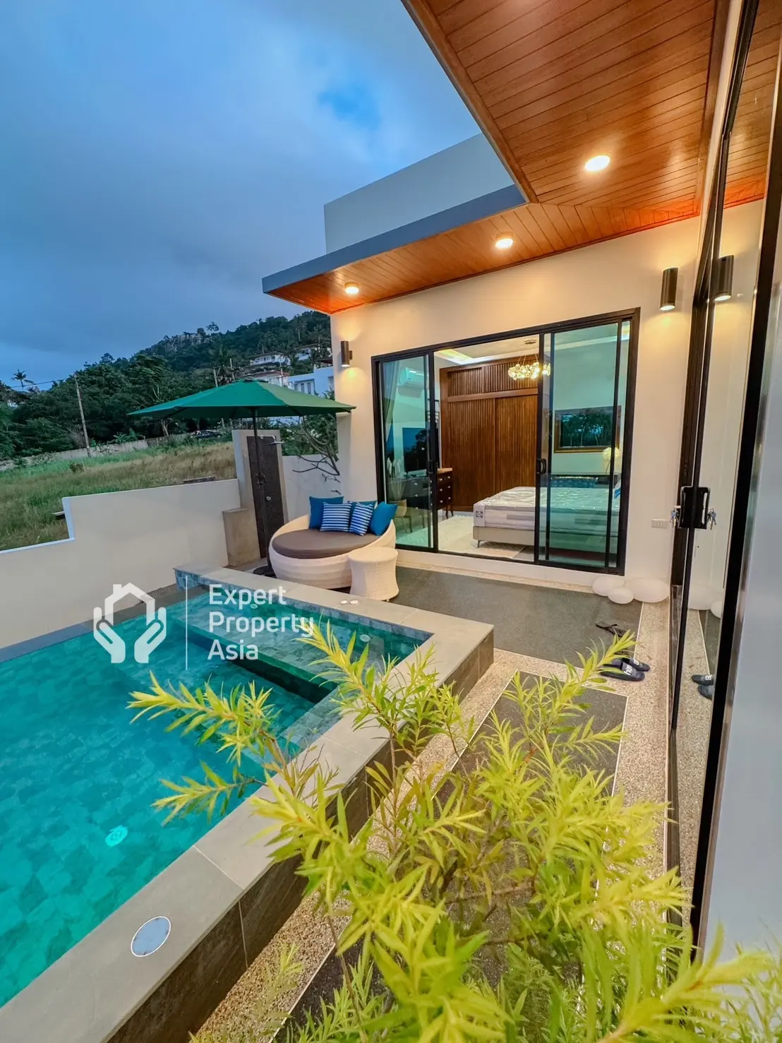 “Exceptional 4-Bedroom Villa with Sweeping Sea Views and Private Pool in Bang Por”