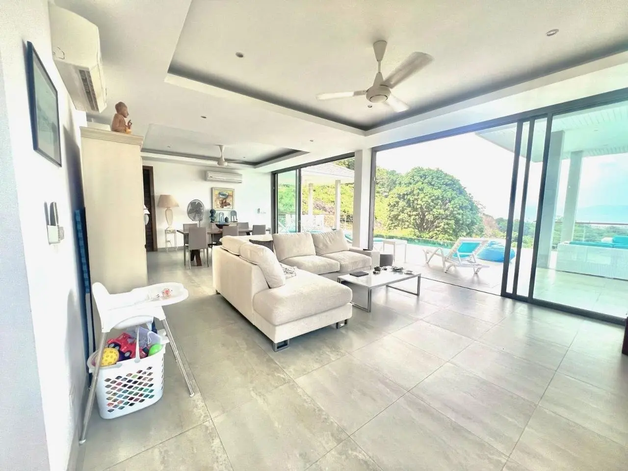 3 Bedrooms Villa in Bophut Koh Samui " Freehold"