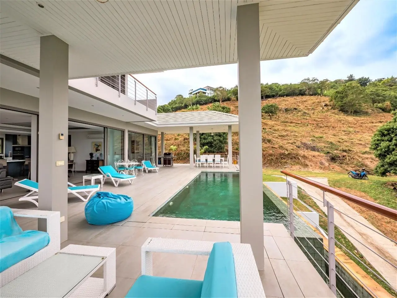 3 Bedrooms Villa in Bophut Koh Samui " Freehold"