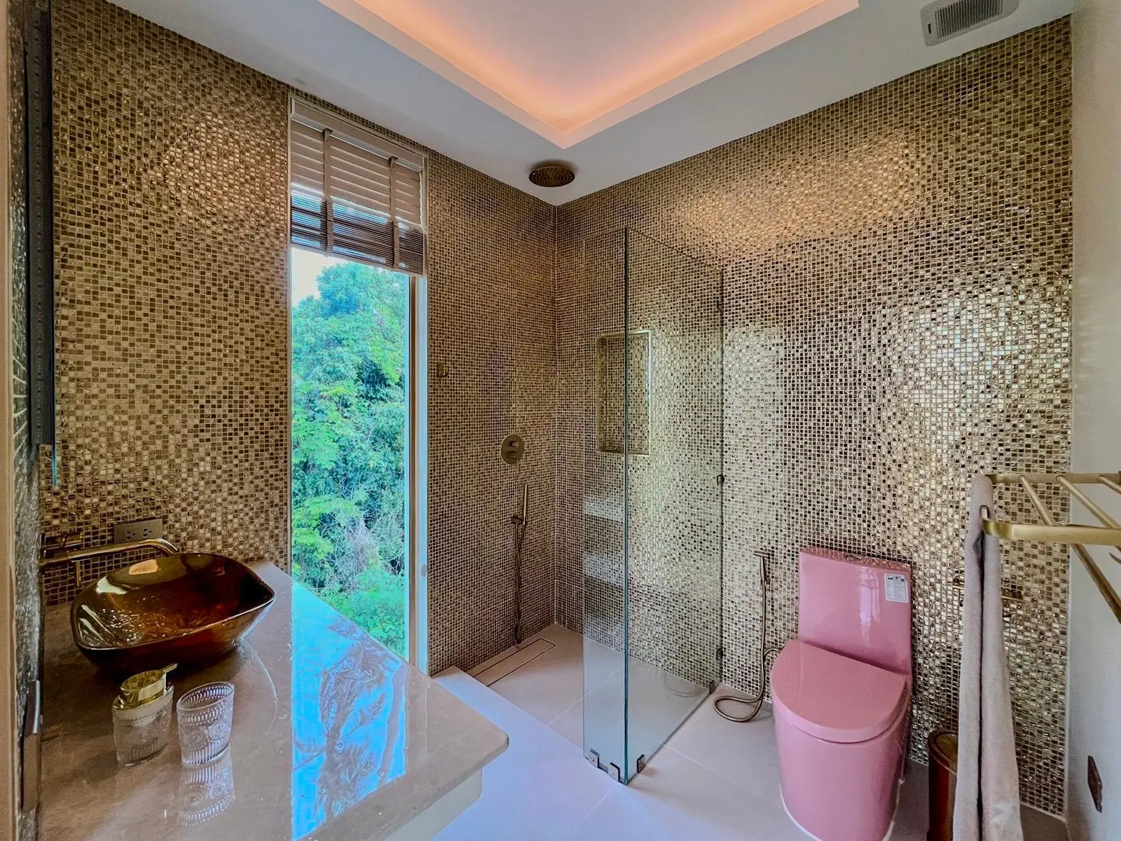 Beautifully Furnished 3-Bedroom Pool Villa in Laemsor Koh Samui "Freehold"