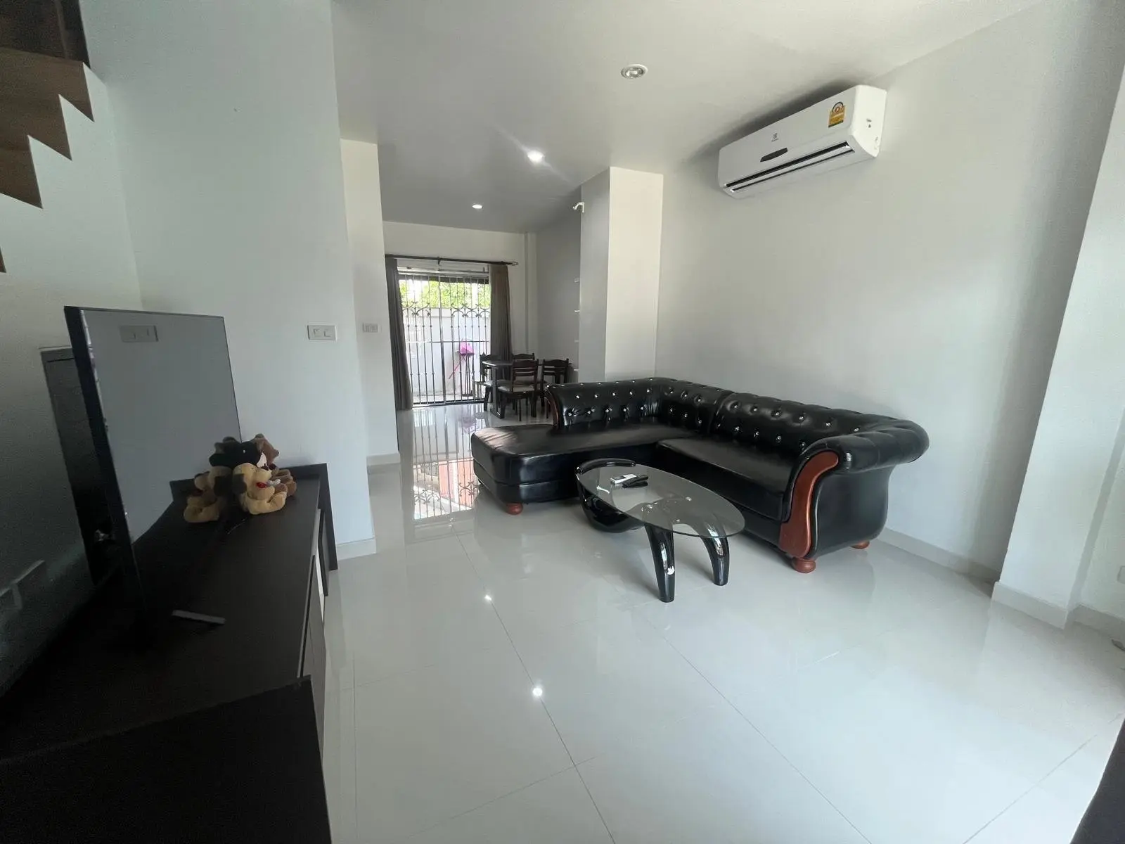 Hot Property Alert! 2 bedrooms,2-Storey House with Pool in Maenam Koh Samui