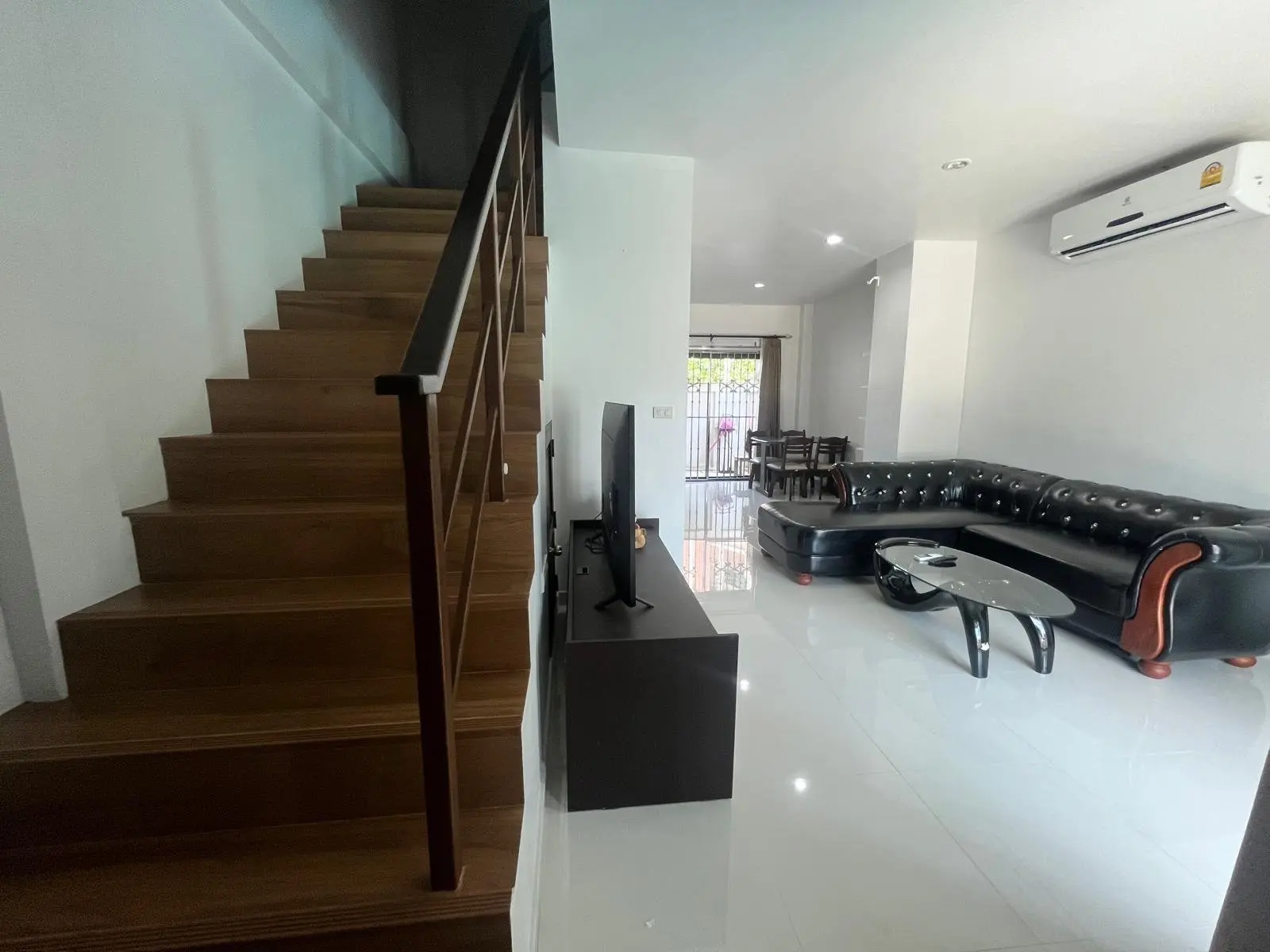 Hot Property Alert! 2 bedrooms,2-Storey House with Pool in Maenam Koh Samui