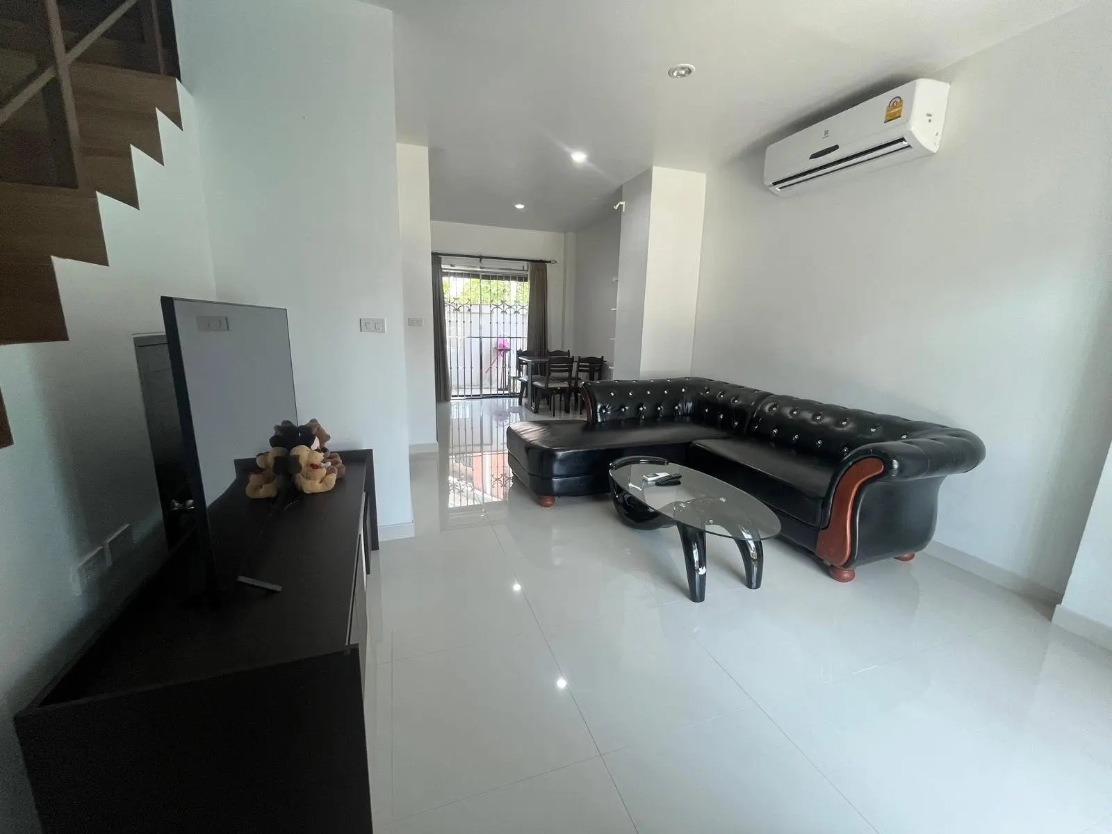 Hot Property Alert! 2 bedrooms,2-Storey House with Pool in Maenam Koh Samui