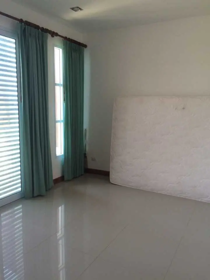 2 Bedrooms Townhome in Bophut Koh Samui