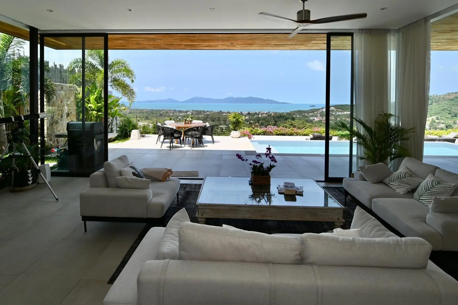 Luxury 3-Bedroom Villa with Stunning Views and Modern Amenities in Bophut, Koh Samui