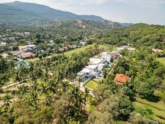 3 Chambres Villa avec Piscine à Bantai Koh Samui VENTE