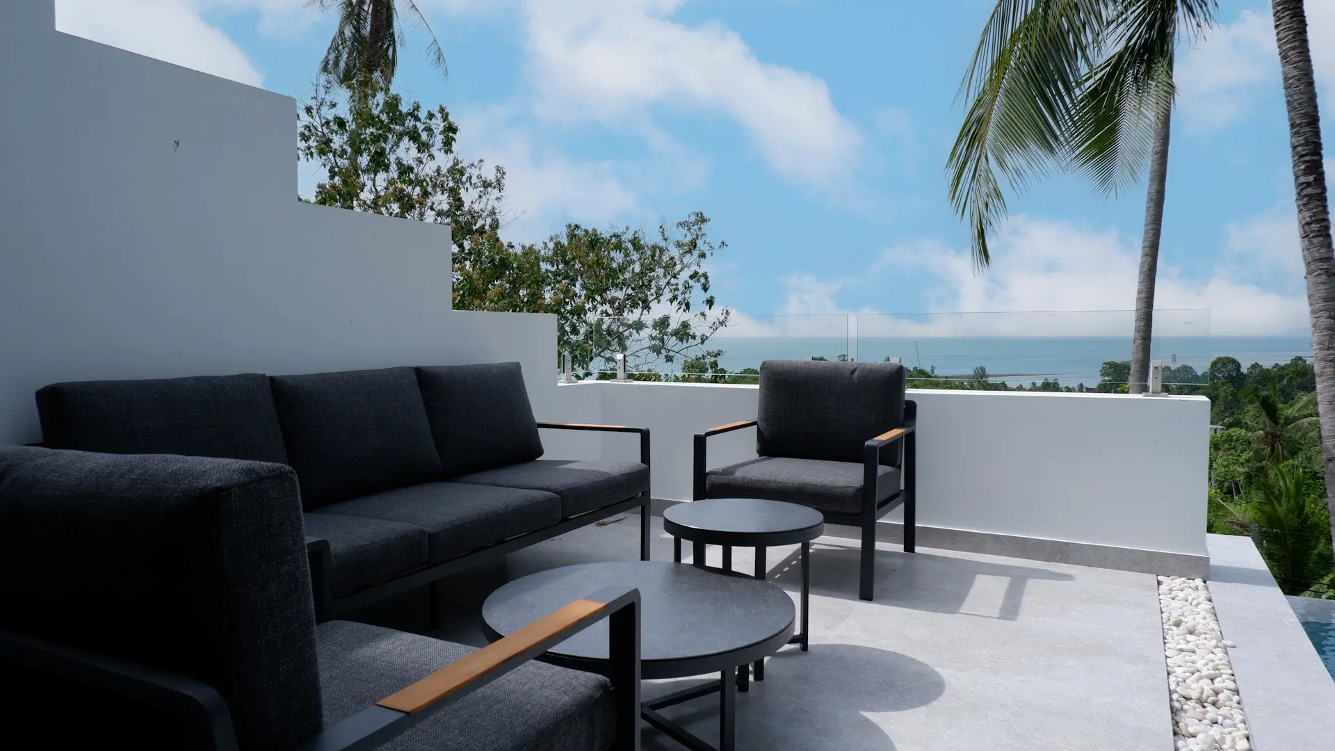 "Urgent Sale: 8-Bedrooms Villa Sea View in Lamai, Koh Samui"