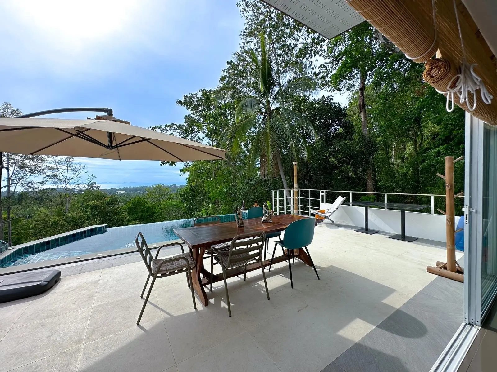 3 chambres + 1 studio Vue sur mer à Lipanoi Koh Samui À VENDRE