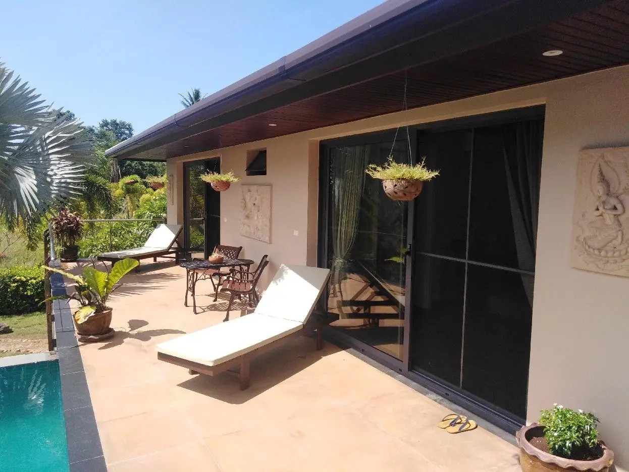 Villa de luxe de 5 chambres à Maenam Koh Samui VENTE