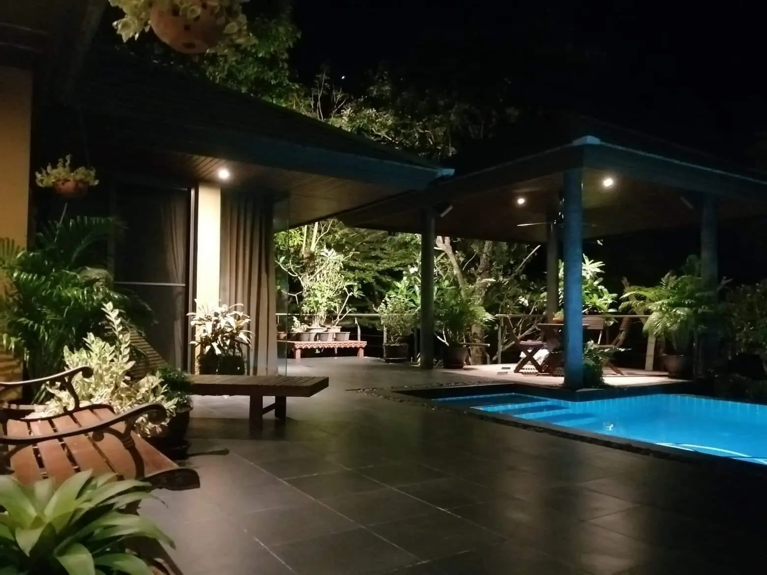 Villa de luxe de 5 chambres à Maenam Koh Samui VENTE