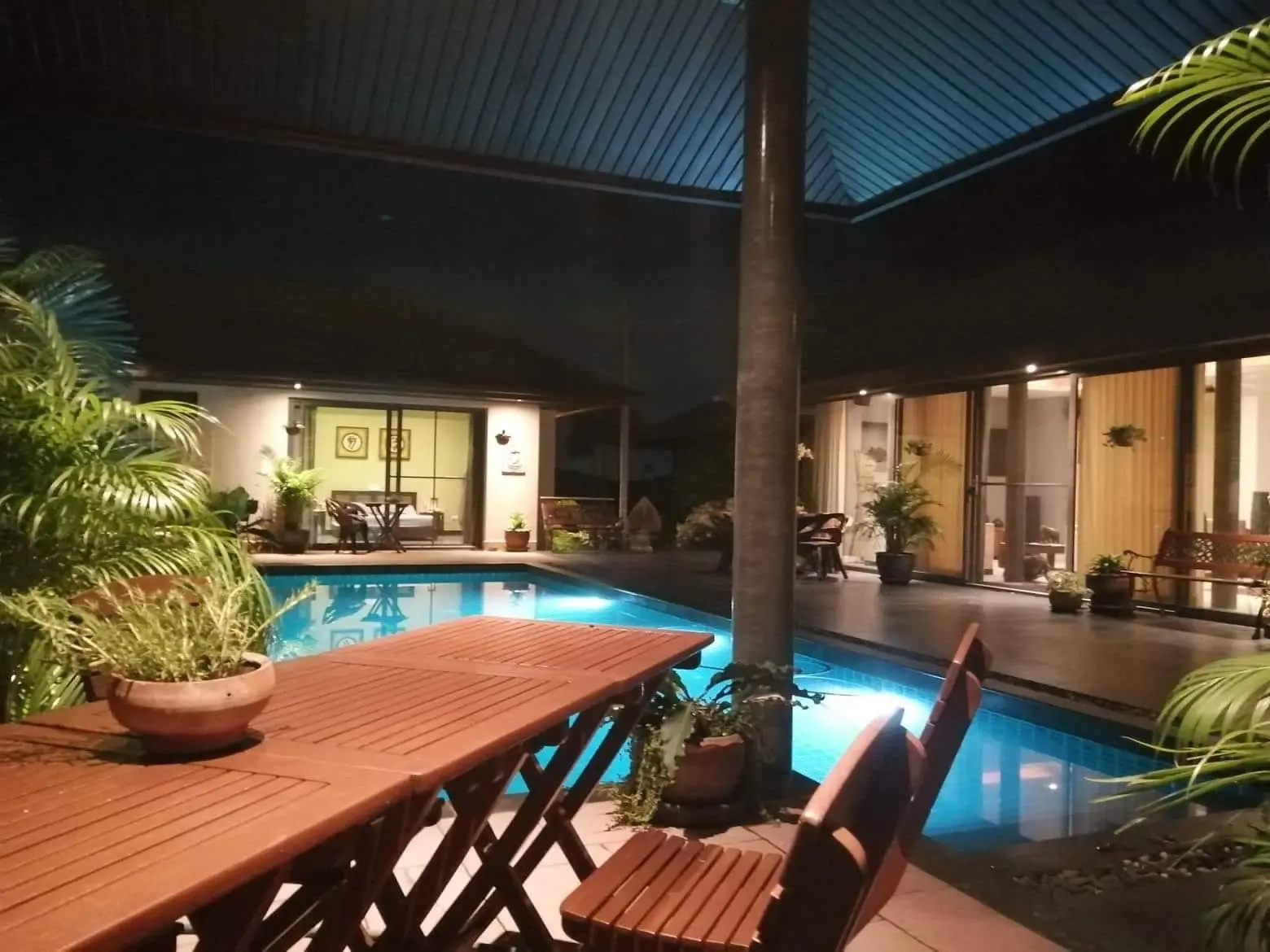 Villa de luxe de 5 chambres à Maenam Koh Samui VENTE