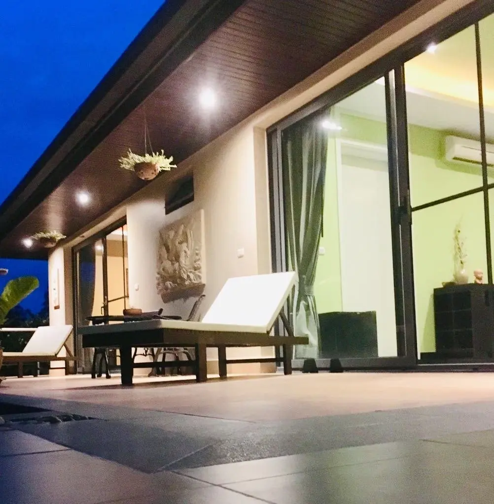 Villa de luxe de 5 chambres à Maenam Koh Samui VENTE