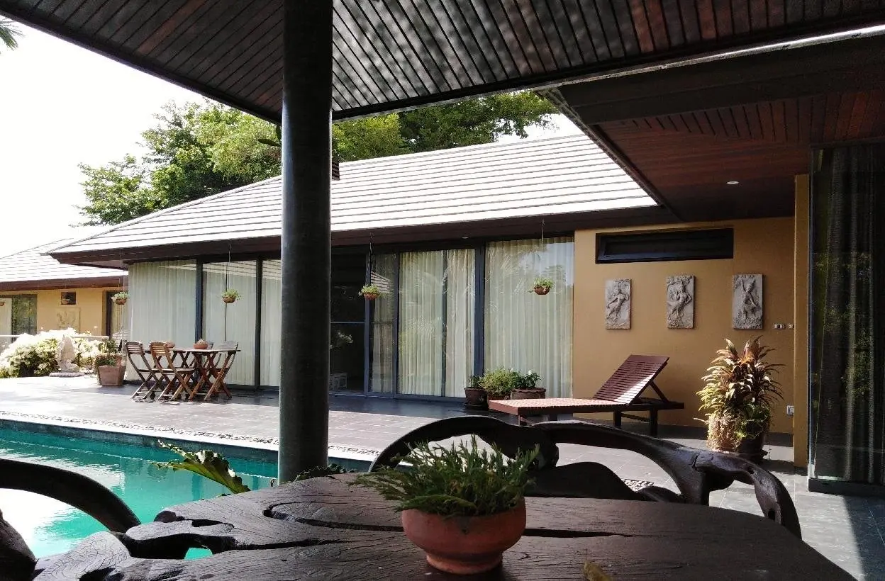 Villa de luxe de 5 chambres à Maenam Koh Samui VENTE