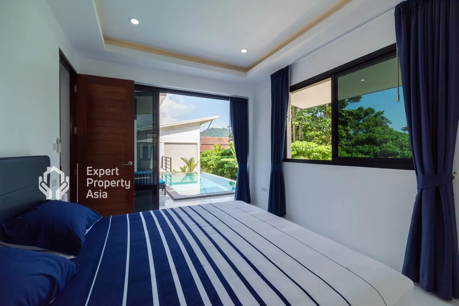 Villa de 4 chambres avec piscine à 5 minutes du centre-ville à Lamai Koh Samui À VENDRE