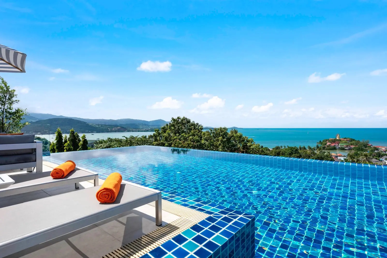 Villa de 2 étages avec 3 chambres à coucher et vue sur la mer à Bangrak Koh Samui LOCATION