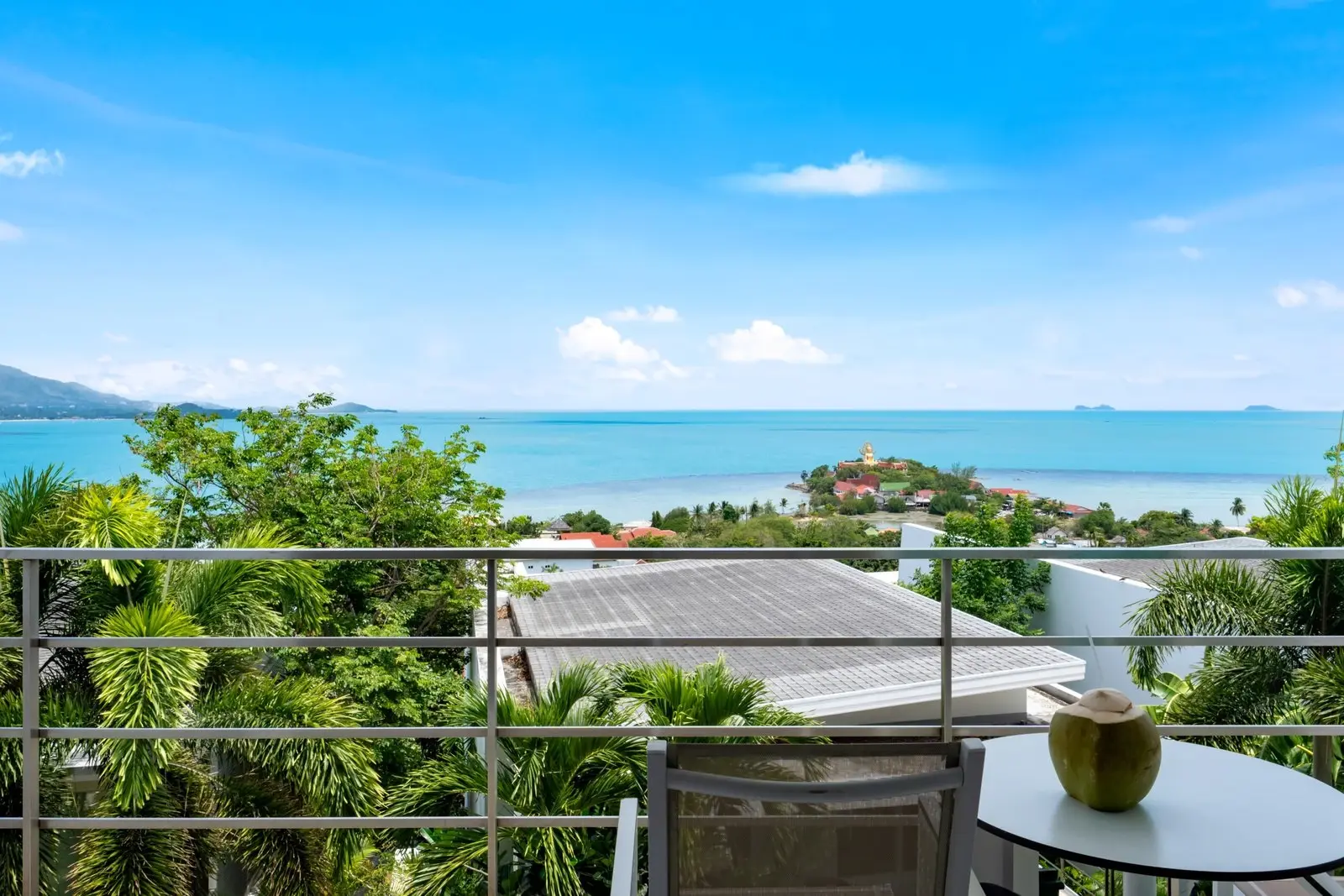 Villa 2 Étages de 4 Chambres avec Vue Mer à Bangrak Koh Samui LOCATION