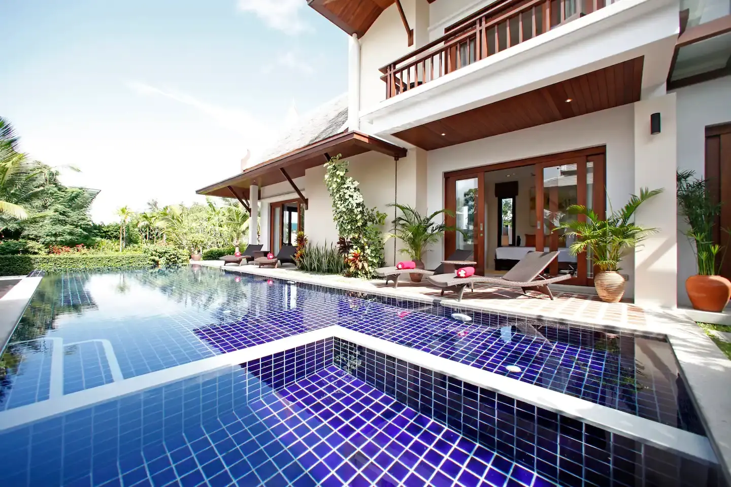 5-Bedrooms Beachside Villa Plai Laem, Koh Samui "RENT"