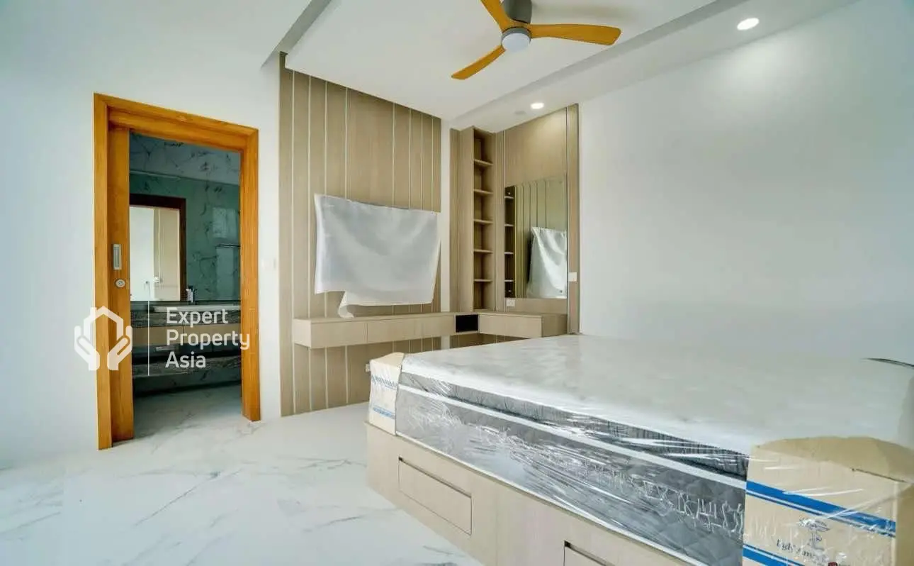 "Une vie de luxe vous attend : Magnifique villa de 4 chambres à Bang Rak, Koh Samui – Entièrement meublée et prête à emménager !"