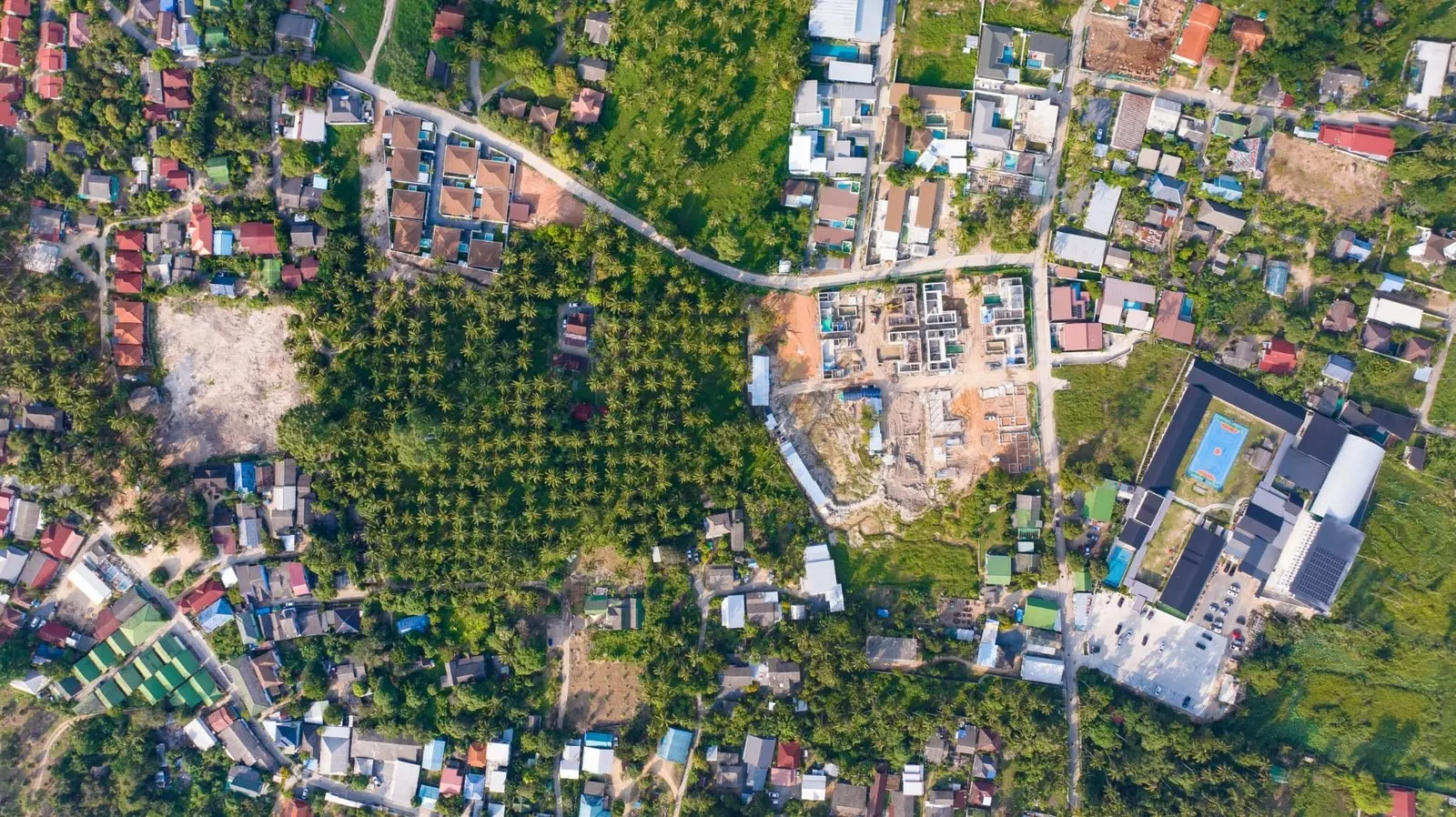 1 Rai (1600 m²) Terrain Plat à Vendre à Lamai, Koh Samui - Idéal pour Votre Villa de Rêve