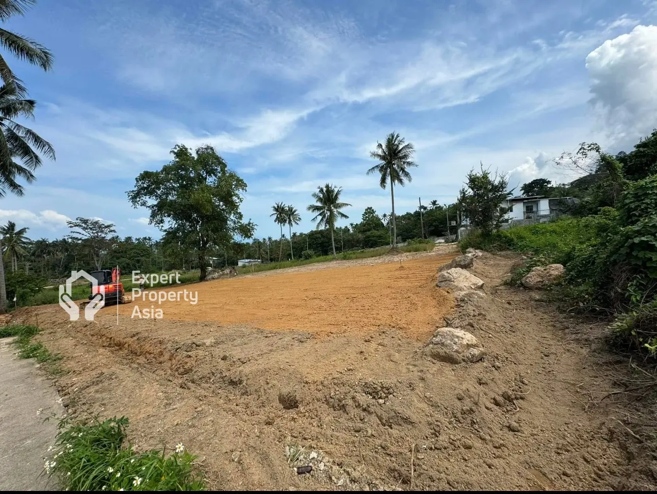 ที่ดินสุดพิเศษขายพร้อมวิวทะเล 180° – ใกล้ชายหาดบางปอที่เงียบสงบ