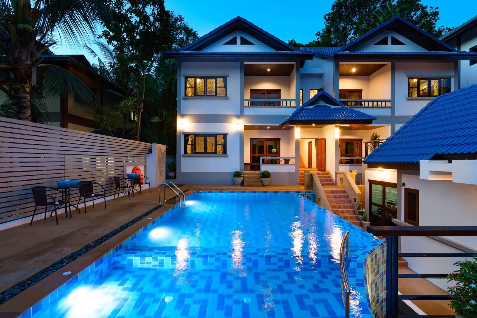 "Premier 10-Bedroom Boutique Hotel in Chaweng, Koh Samui "Title Chanote"