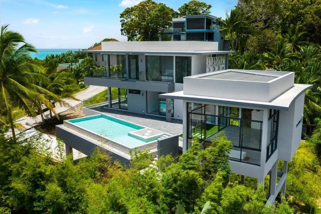 Villa de 4 chambres avec vue sur la mer à Bangpor : Vie côtière