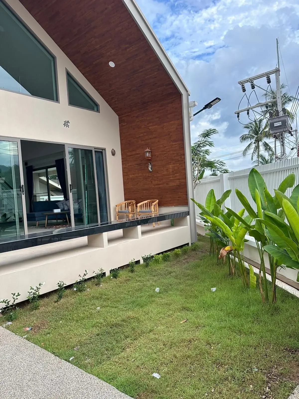 "3-Bedroom Tropical Haven: Luxurious Brand-New Villa for Rent in Chaweng, Koh Samui "RENT"