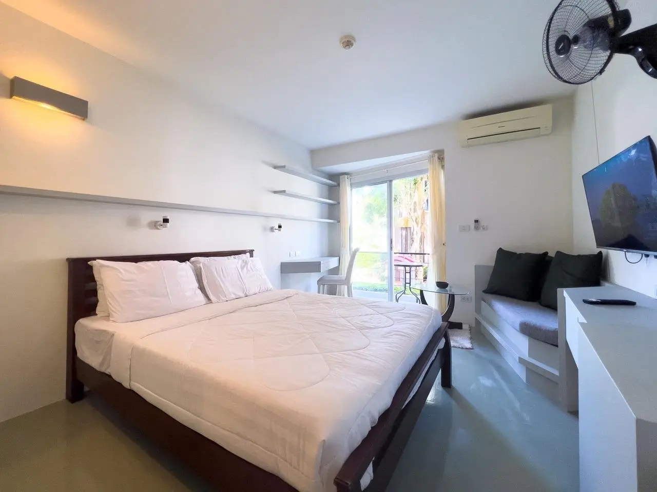 Condo : Luxe 26m² au bord de la piscine Bangrak à Koh Samui