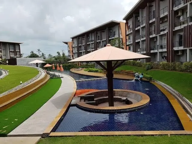 Condo : Luxe 26m² au bord de la piscine Bangrak à Koh Samui