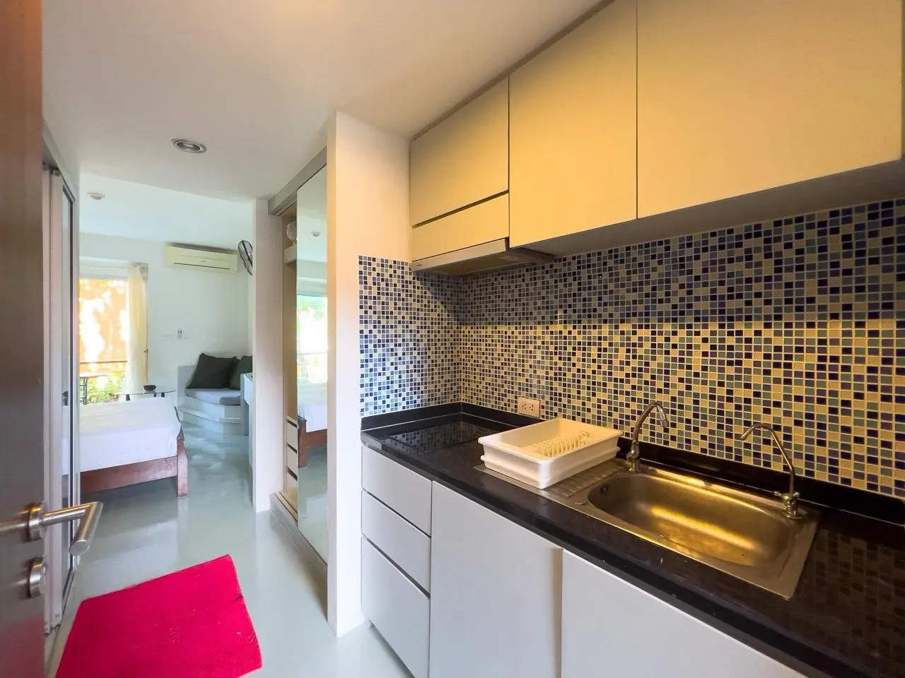 "Condo: Luxe 26sqm Poolside Bangrak in Koh Samui