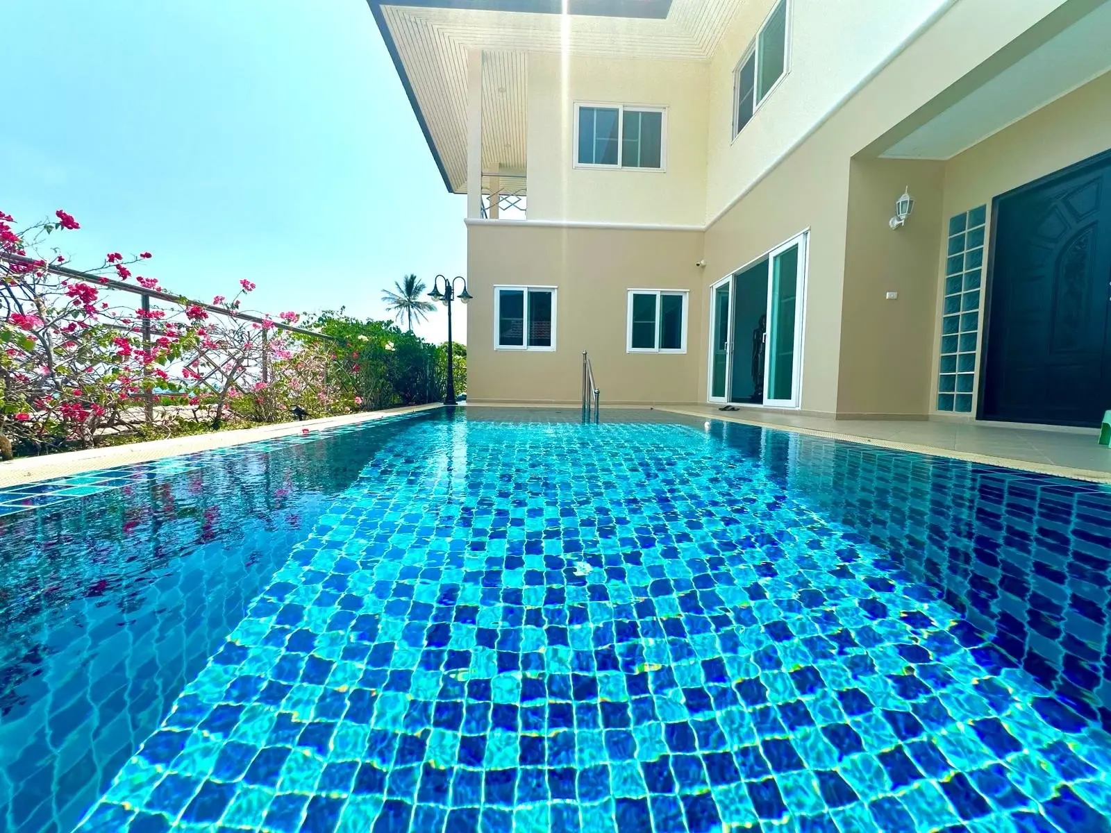 4 Bedroom SEA VIEW Villa in Chaweng Noi for "RENT"