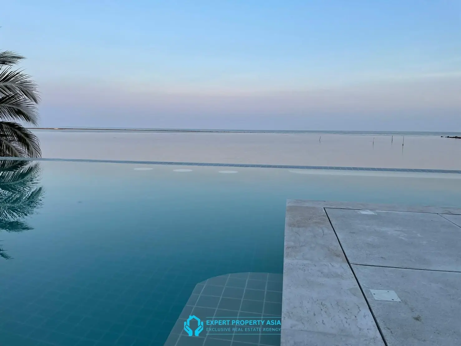 "Architectural Beachfront Masterpiece with Rare T-Shaped Pool – Lamai, Koh Samui"