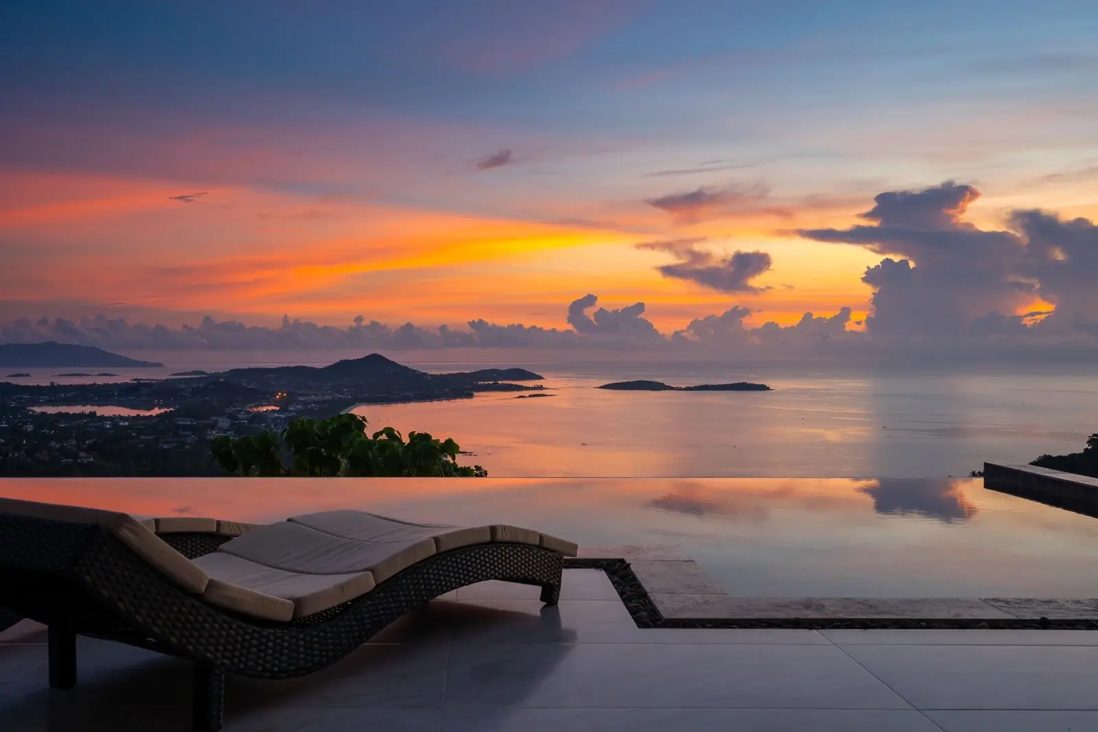 Sérénité en Bord de Mer : Villa Luxueuse de 4 Chambres