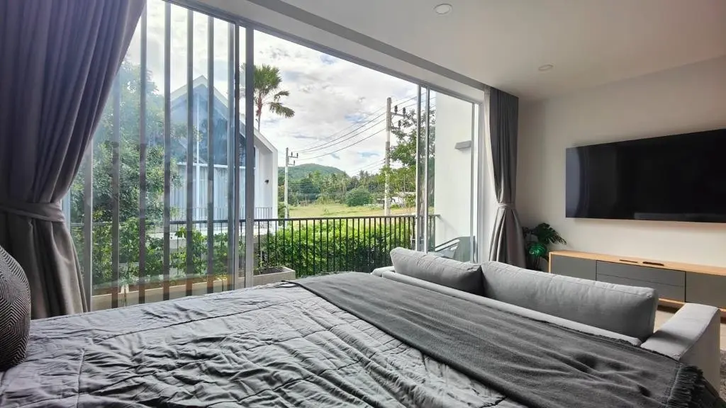 Maison individuelle de 3 chambres avec piscine à louer