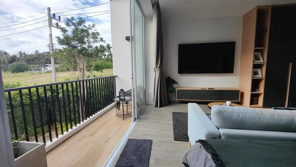 Maison individuelle de 3 chambres avec piscine à louer