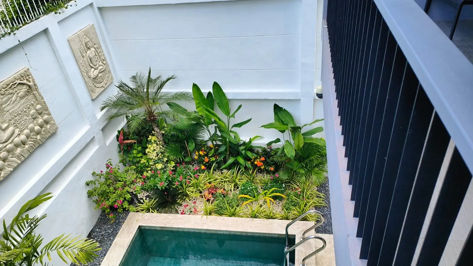 Maison individuelle de 3 chambres avec piscine à louer