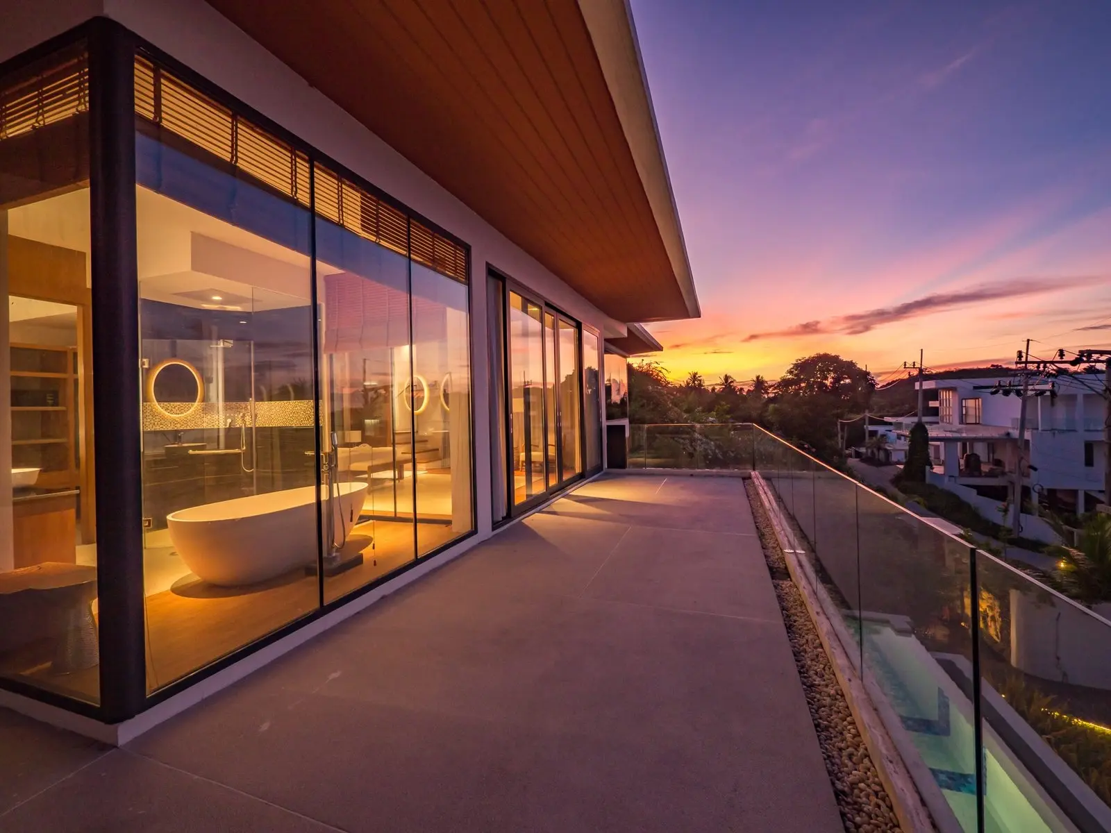 4-Bedroom Luxury Pool Villa with 180-degree ocean view