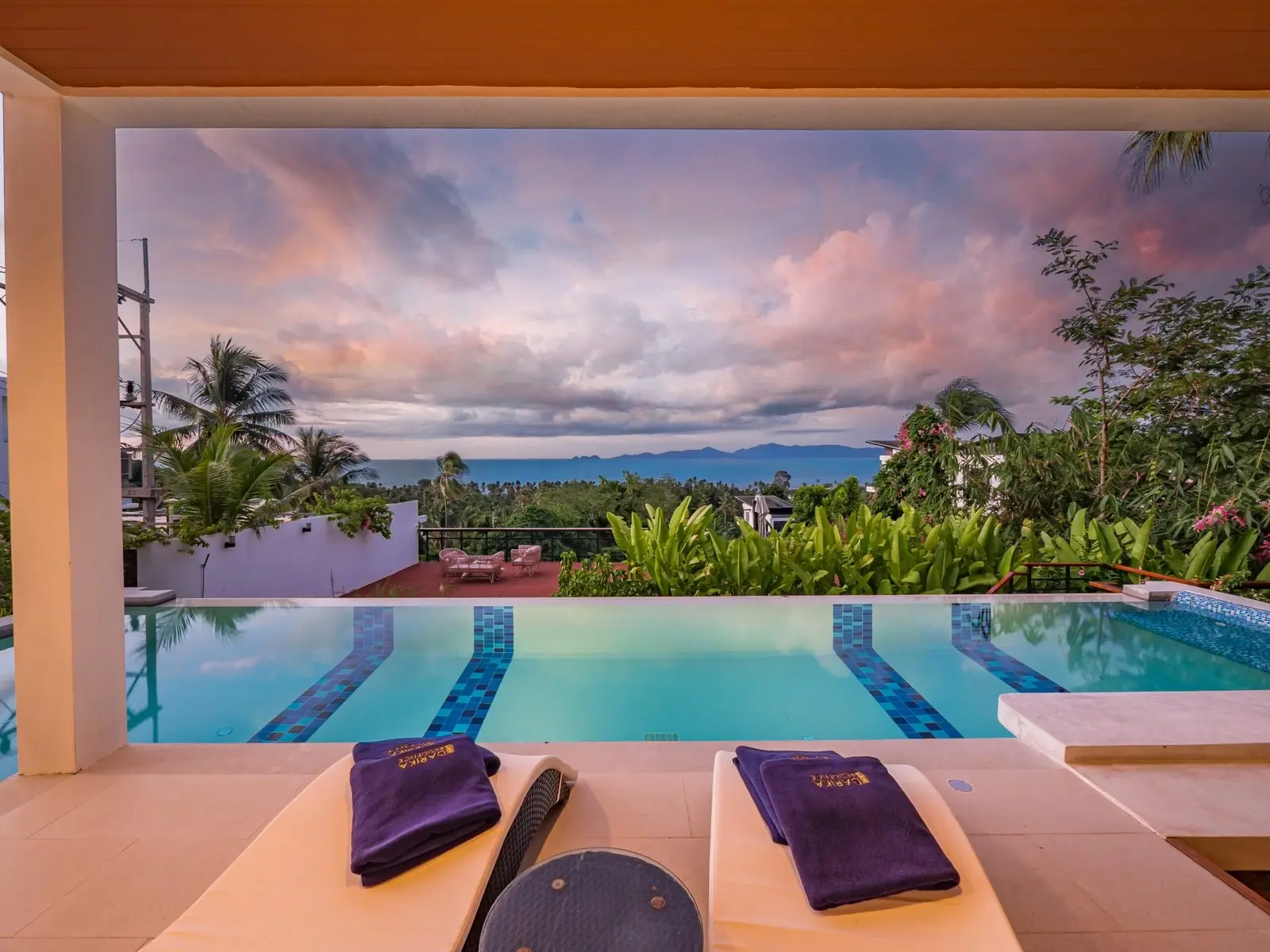 4-Bedroom Luxury Pool Villa with 180-degree ocean view