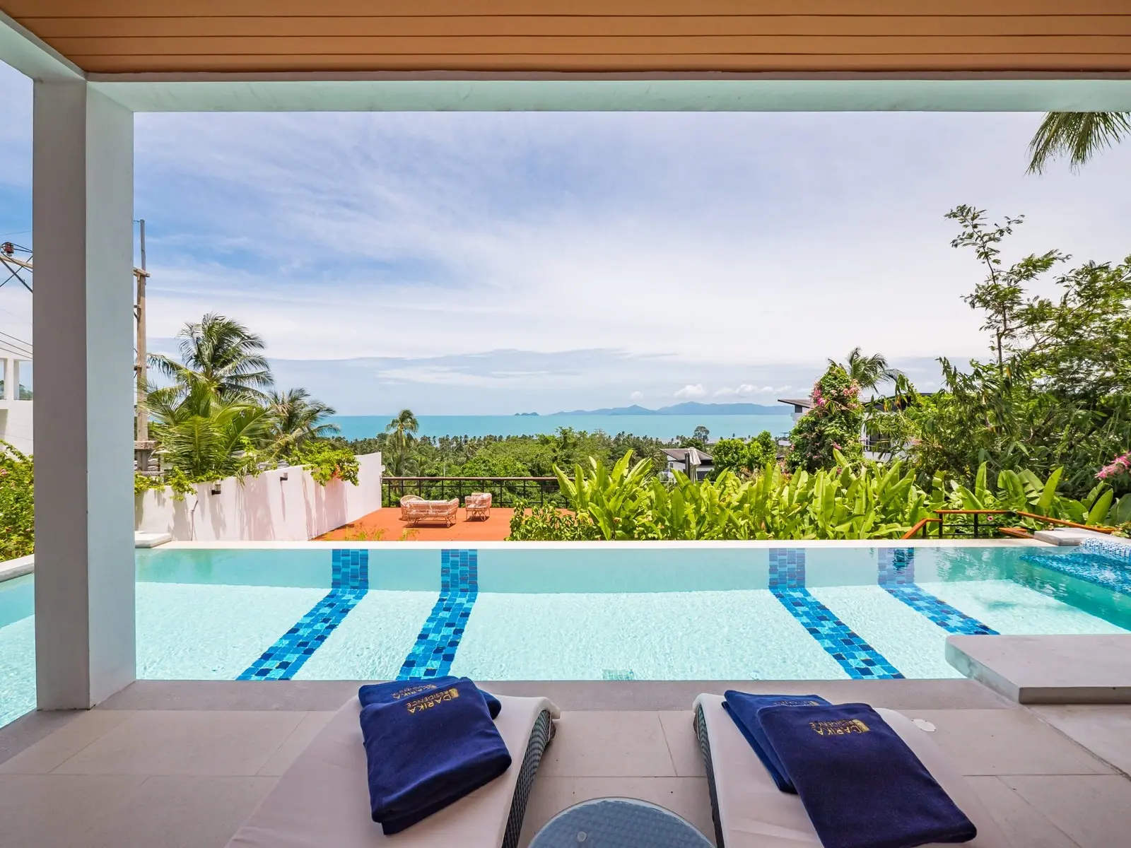 4-Bedroom Luxury Pool Villa with 180-degree ocean view