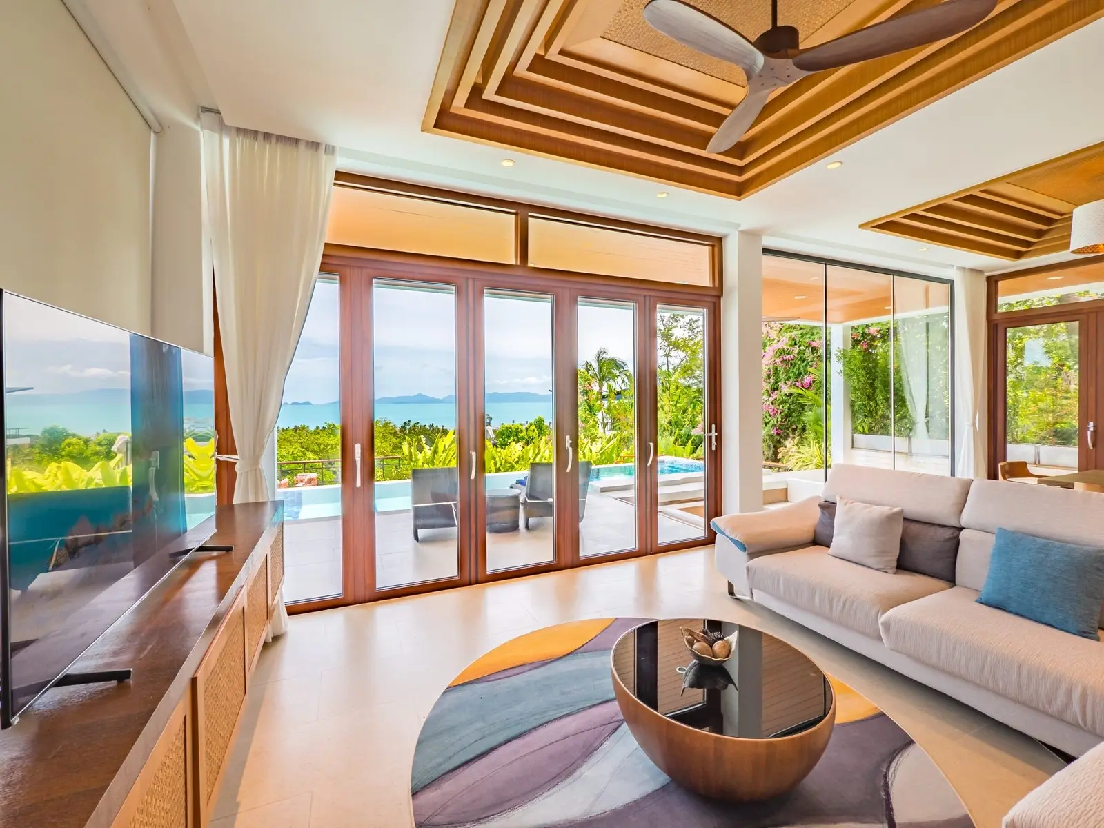 4-Bedroom Luxury Pool Villa with 180-degree ocean view