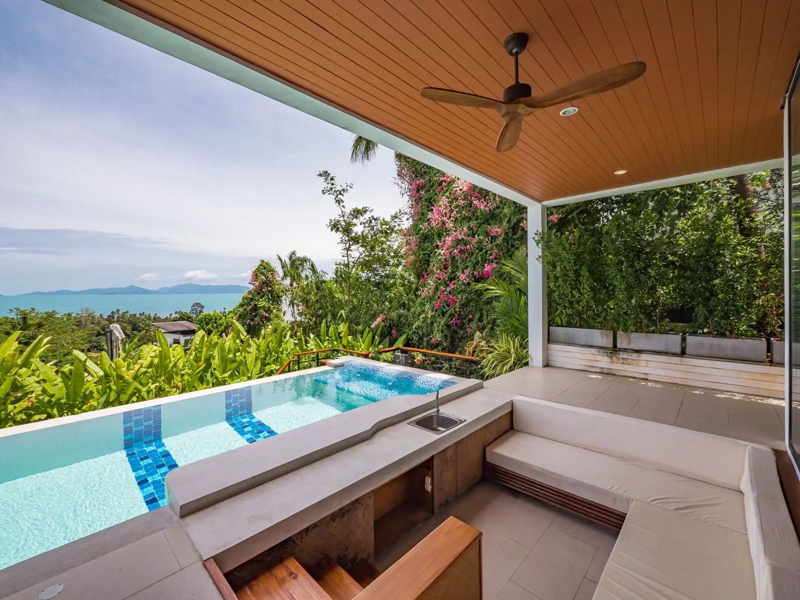 Villa de luxe avec piscine de 4 chambres et vue sur l'océan à 180 degrés