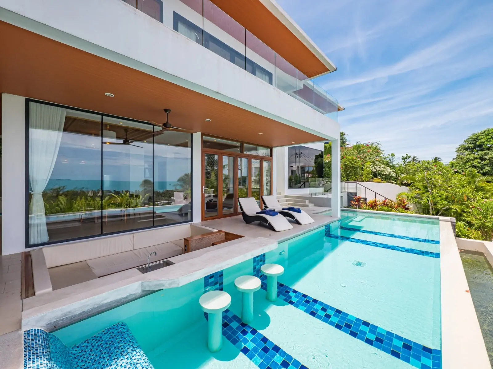 Villa de luxe avec piscine de 4 chambres et vue sur l'océan à 180 degrés