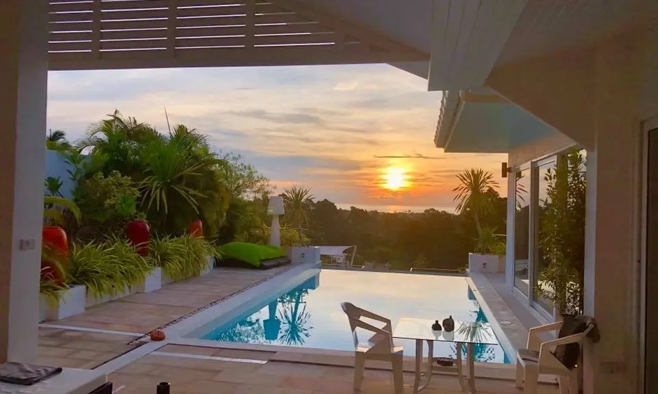 Magnifique villa avec piscine de 5 chambres à Chaweng Koh Samui