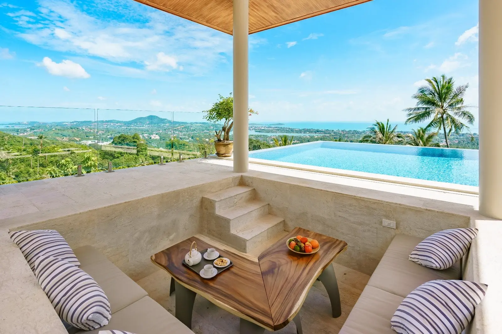 4 Bedroom Seaview Villa at Chaweng Koh Samui