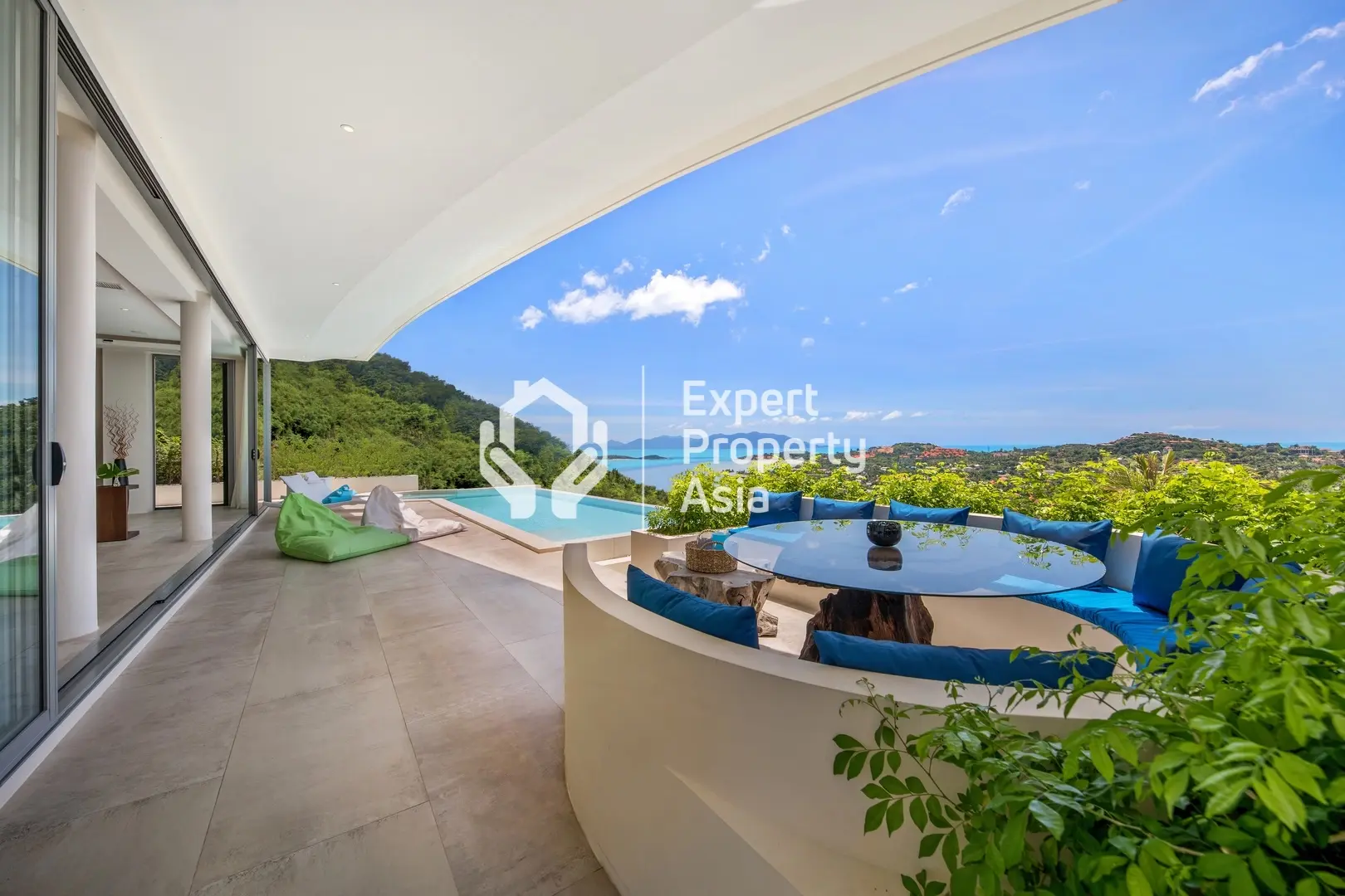 "5-Bedroom Oceanfront Opulence: Luxurious Villa Living in Koh Samui's Plai Leam"