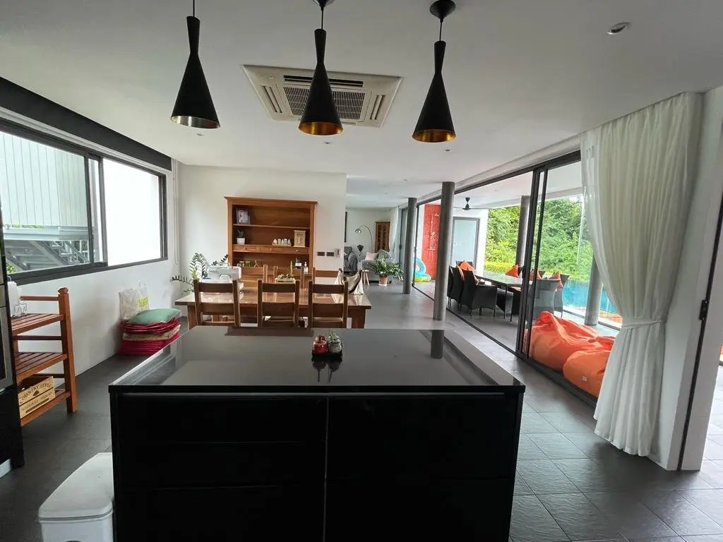 7-Bedroom Sea View Villa at Bangrak Koh Samui