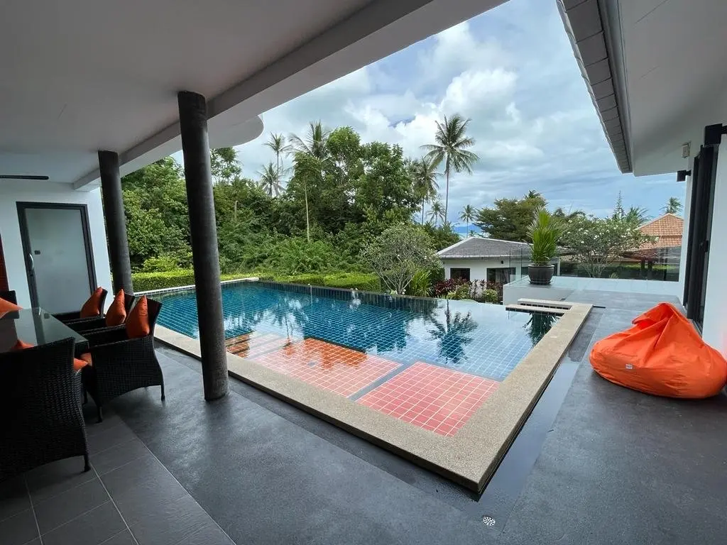 7-Bedroom Sea View Villa at Bangrak Koh Samui