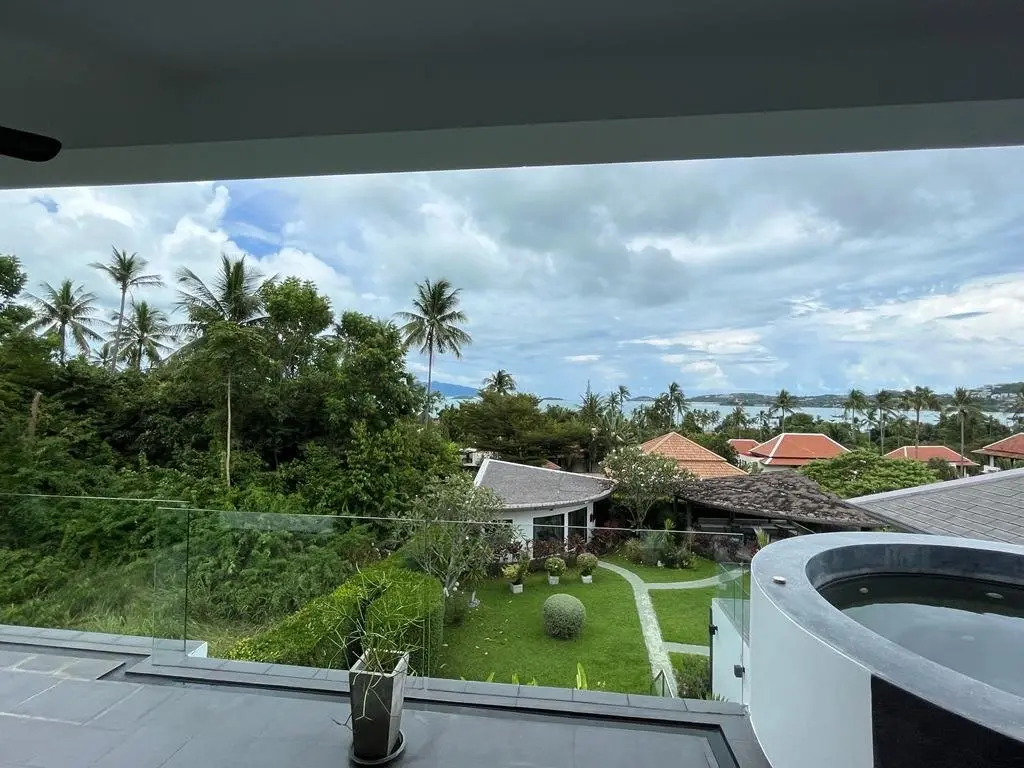 7-Bedroom Sea View Villa at Bangrak Koh Samui