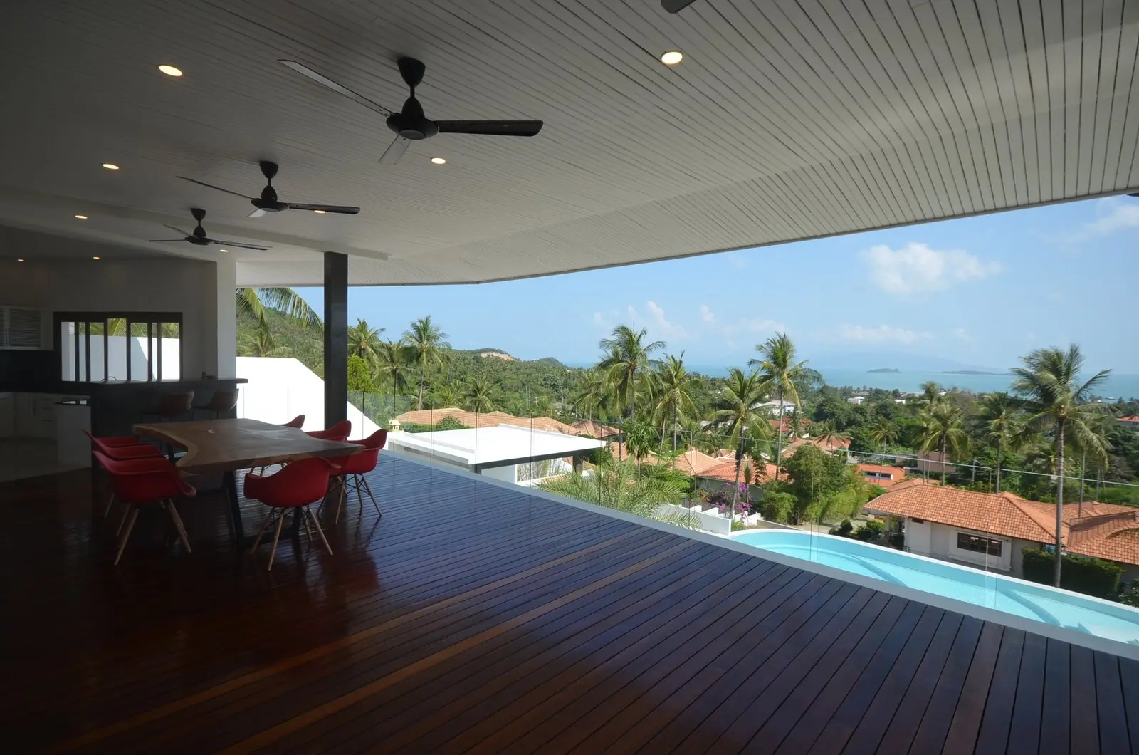 Villa avec 6 chambres, vue sur la mer et piscine à Bangrak Samui