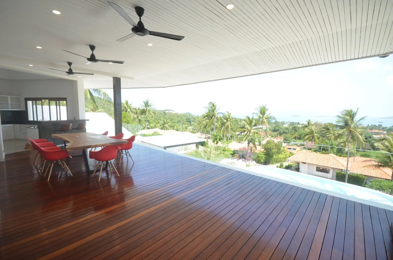 Villa avec 6 chambres, vue sur la mer et piscine à Bangrak Samui